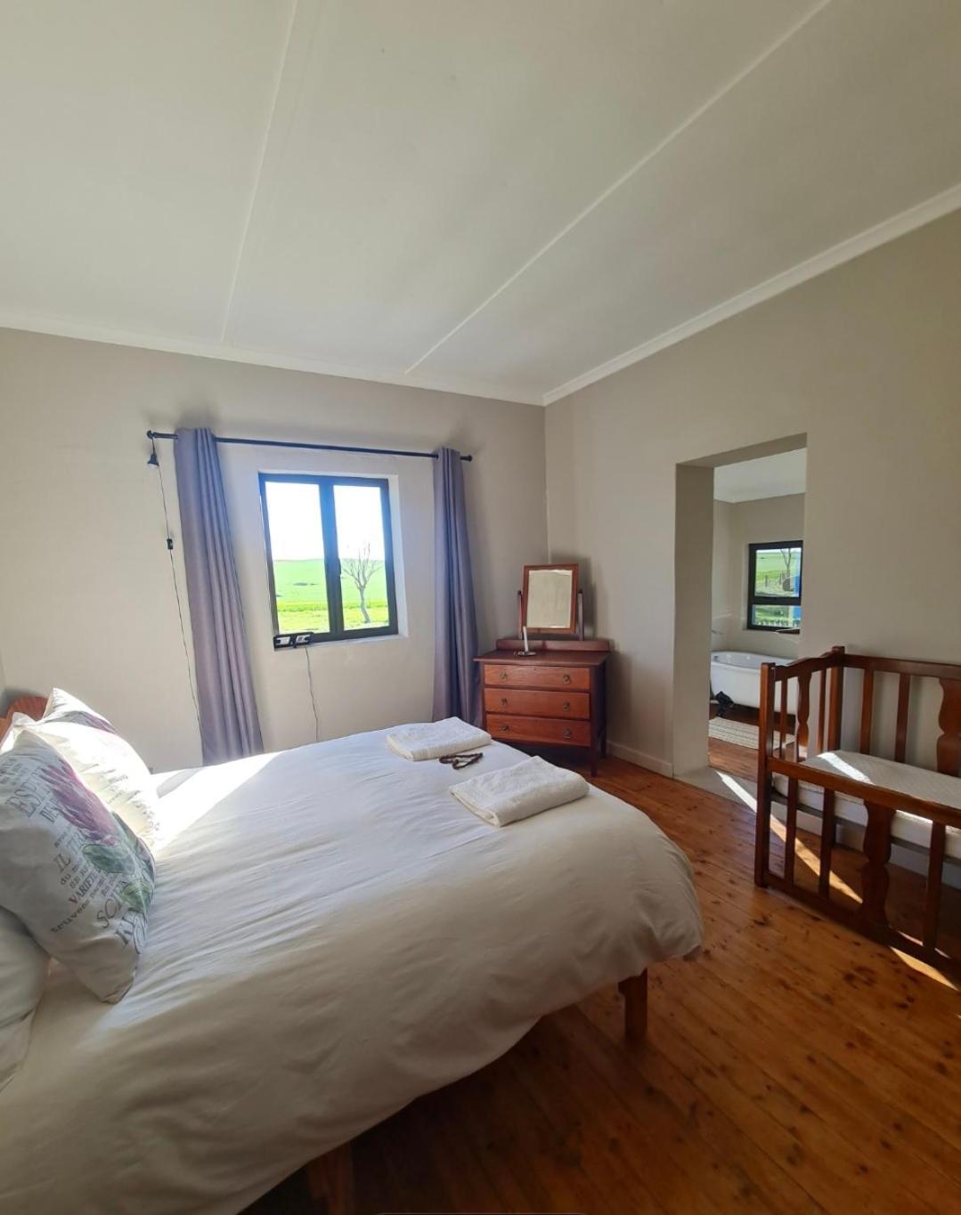 Die Blouhuis Farmhouse Retreat With A Hot Tub Cloeteskraal Εξωτερικό φωτογραφία